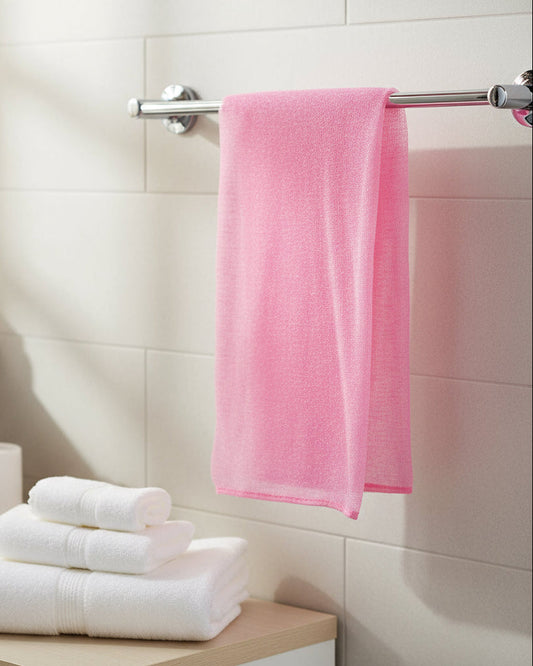 Exfoliating washcloth body scrubber for shower